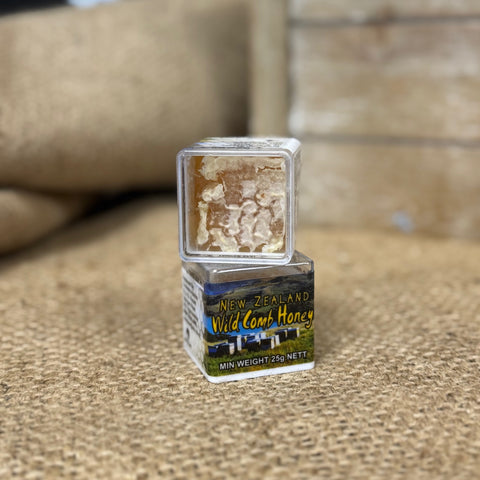 Te Akatea Apiaries Wild Comb Honey, 25g